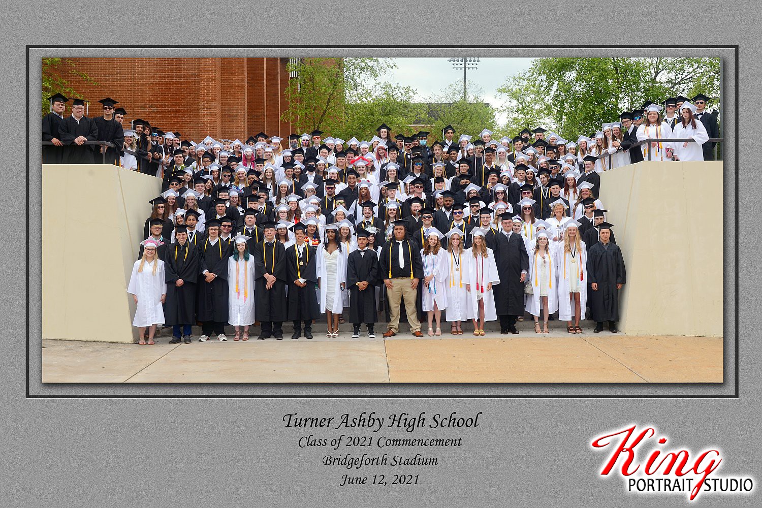 Turner Ashby 2021 Graduation Photo Gallery 11